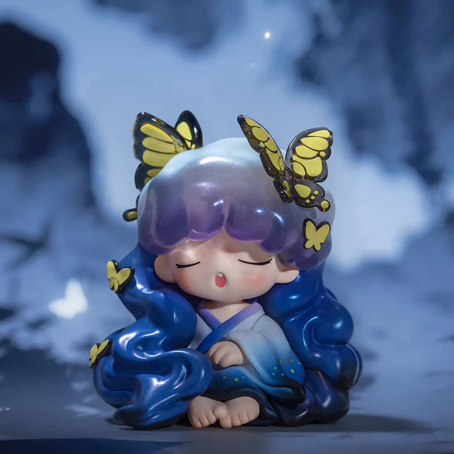 YUMO STRANGE STORIES ABOUT DREAMS Series Blind Box, featuring 9 designs and 1 secret. Preorder available, ships July 2025.