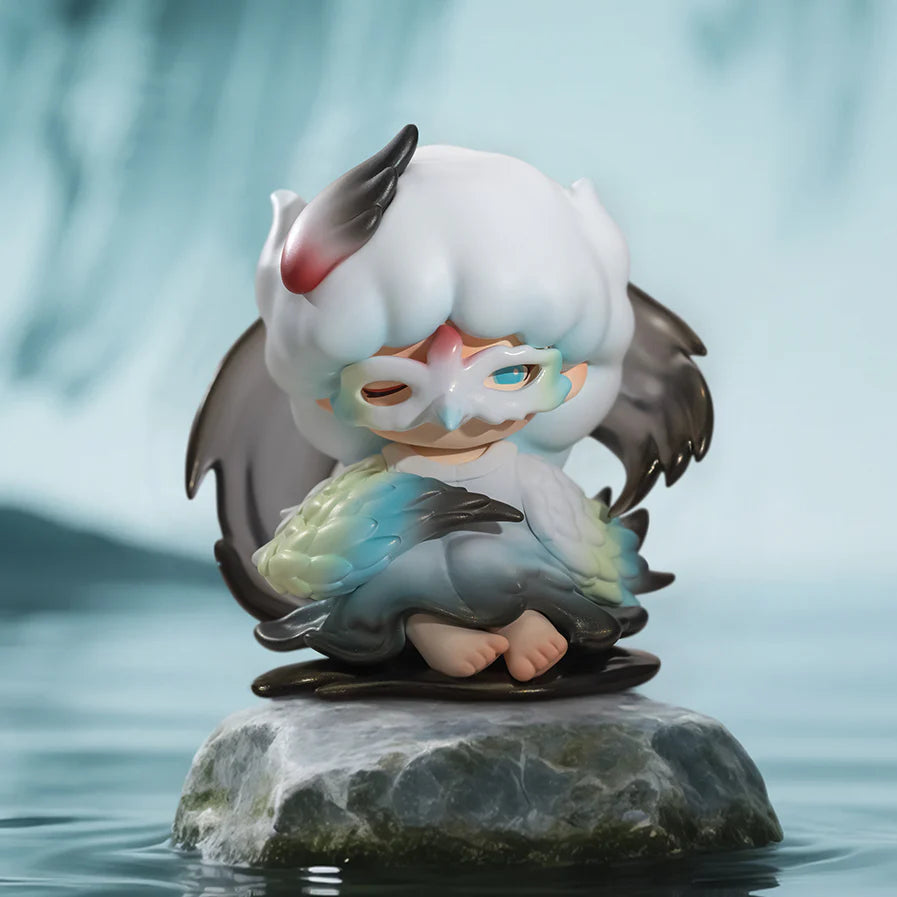 YUMO STRANGE STORIES ABOUT DREAMS Series Blind Box, featuring 9 designs and 1 secret. Preorder available, ships July 2025. Ideal for collectors of art toys.