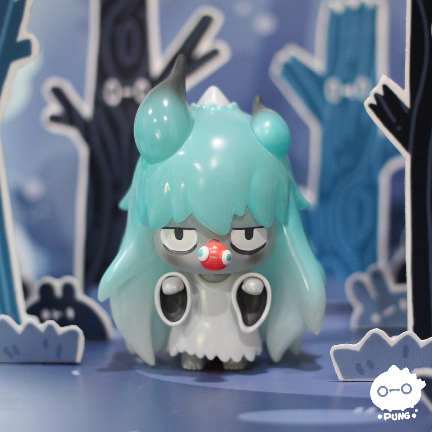 Pung Soul Eater SET by Ngaew Ngaew, a 10cm resin toy figurine with distinctive features, showcased in a detailed, forest-like setting.