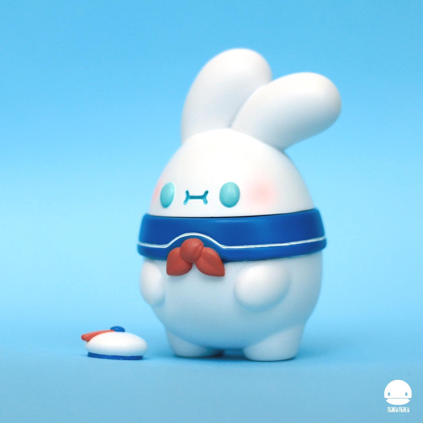 Ngaew2 Buster by Ngaew Ngaew, a limited edition resin toy figure, features intricate cartoon animal design, measuring 8cm, perfect for collectors.