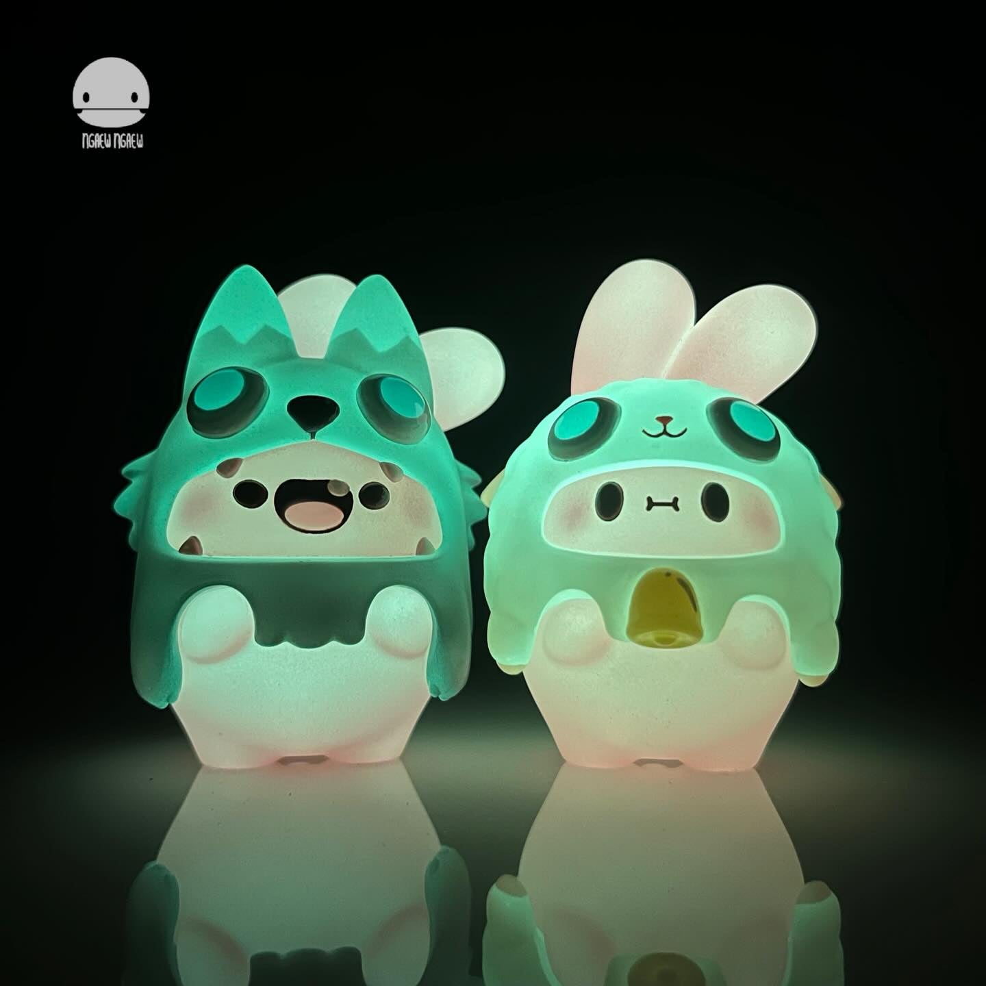 Ngaew Ngaew Wolf & Sheep