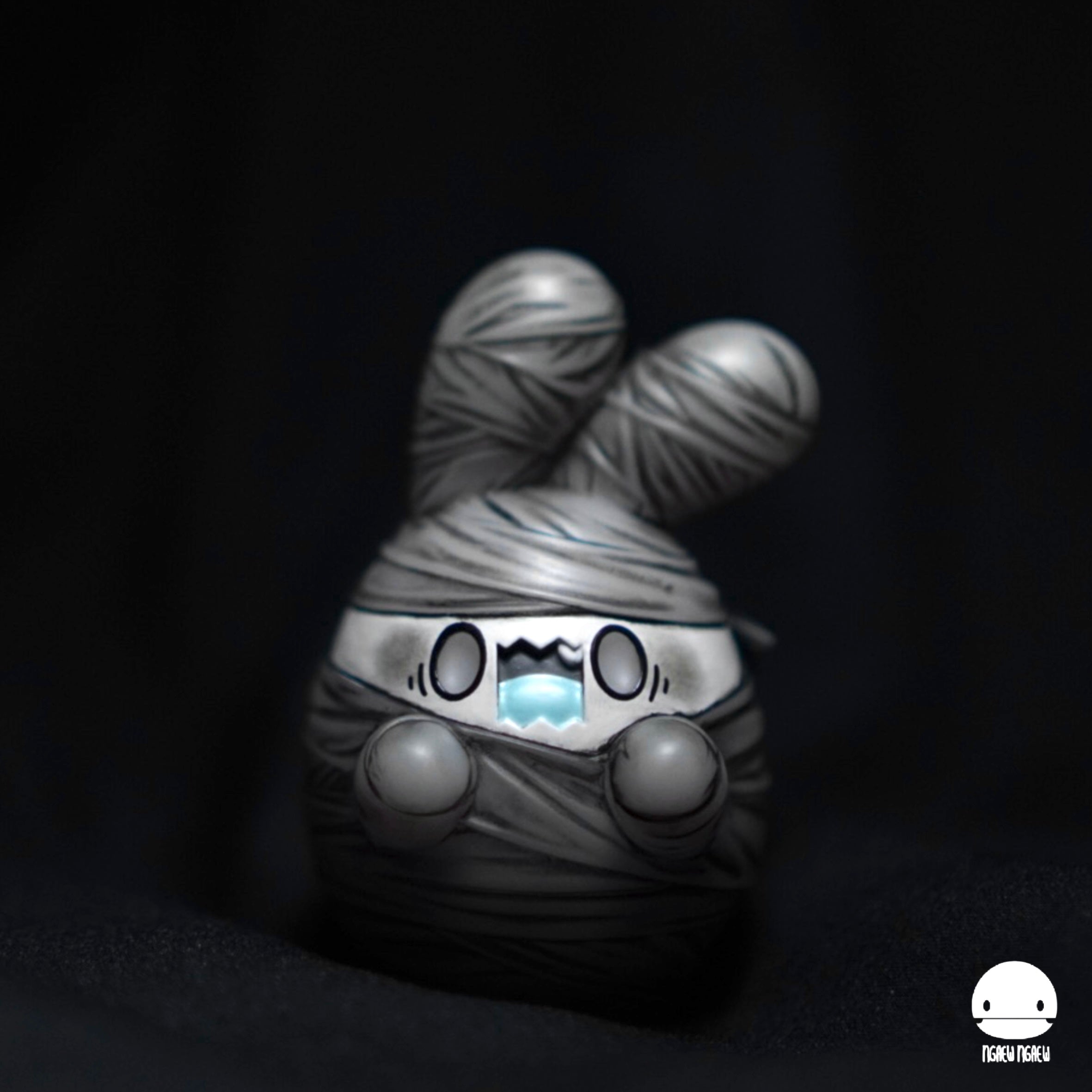 Ngaew Ngaew Snow Mummy by Ngaew
