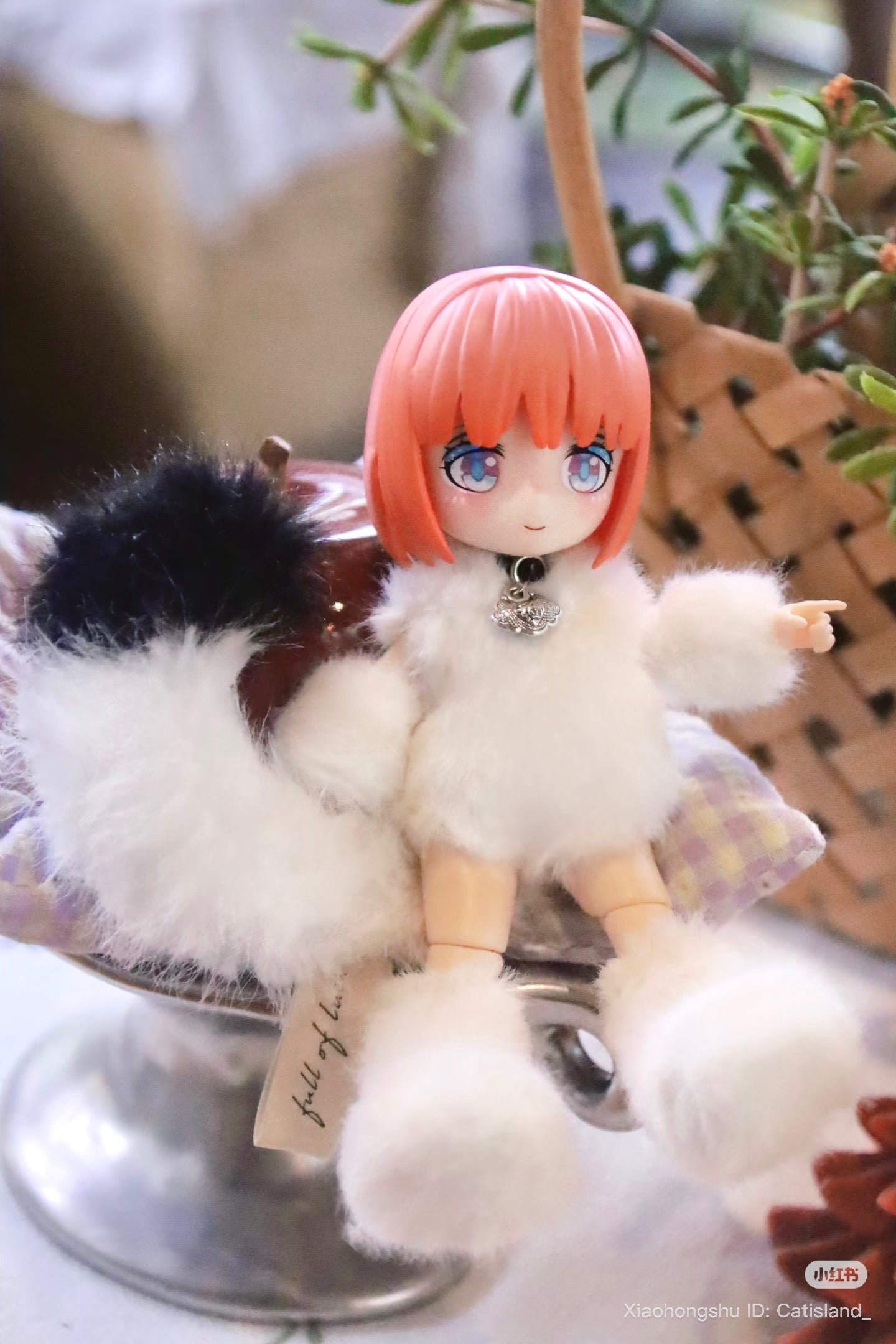 Cat Island-Black Cat Or Candy Cat Series figurine, pink bob haircut, in fluffy white outfit with tail, seated on decorative dish, preorder at Strangecat Toys.