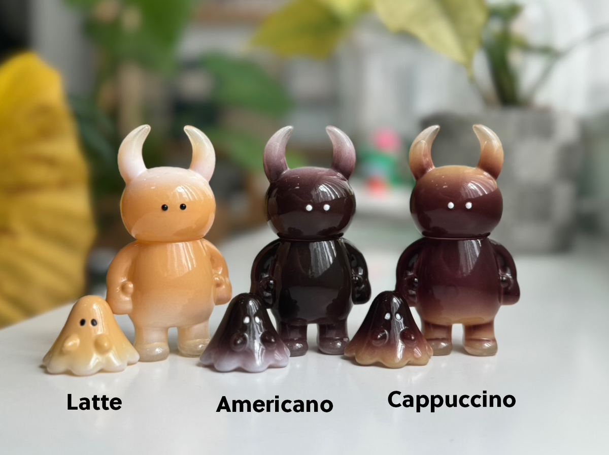 UAMOU & Boo Cafe Japanese Sofubi figurines, 90mm, limited to 20 pieces, displayed in a group.