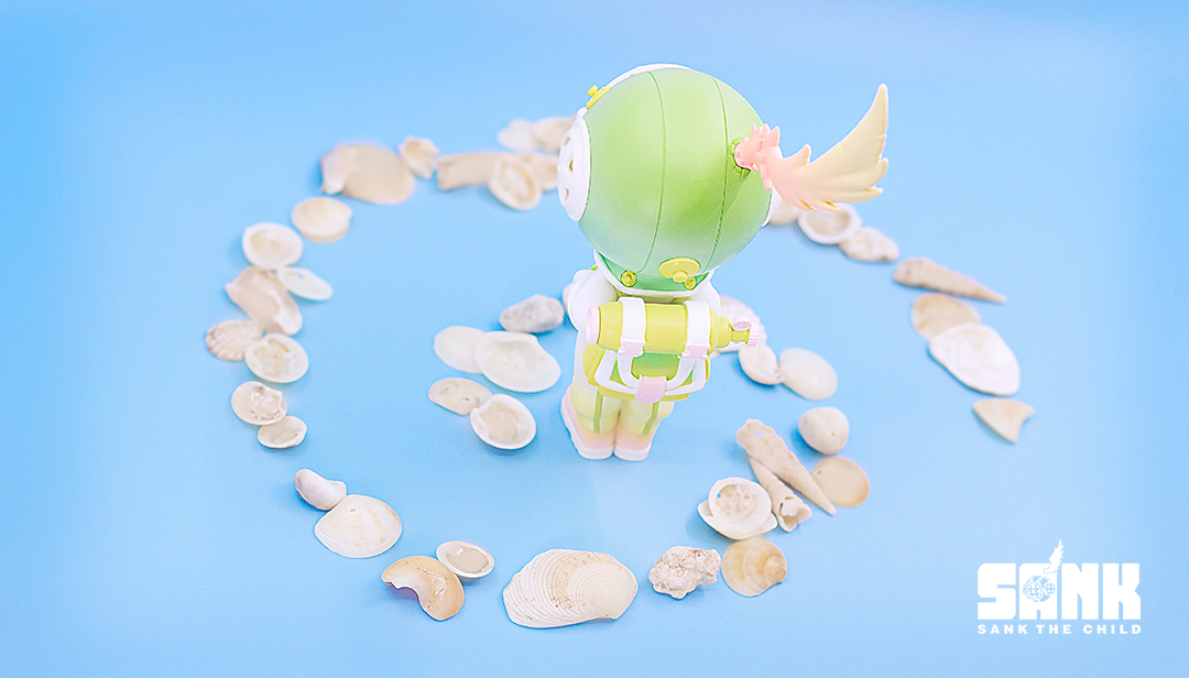 On the Way Series The Diver-Green by Sank Toys